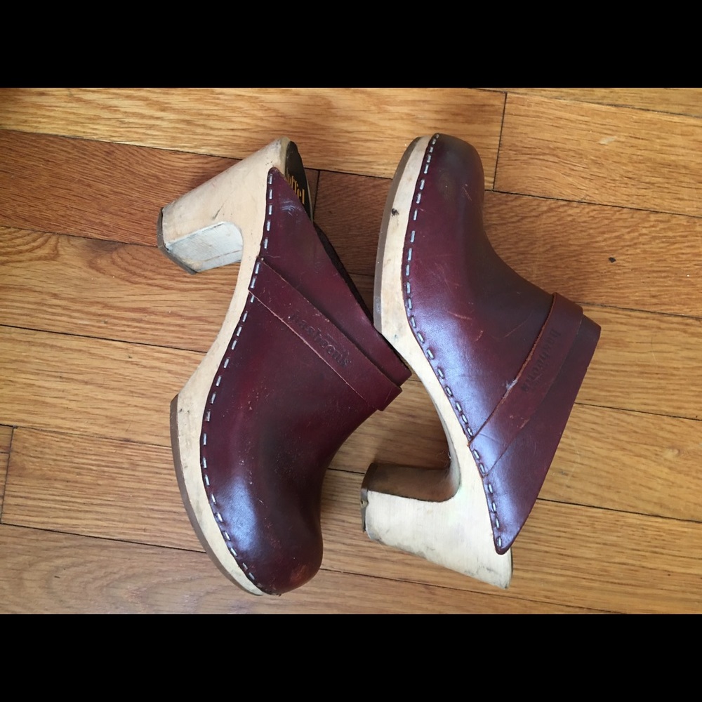 Swedish Hasbeens, maroon, size 37